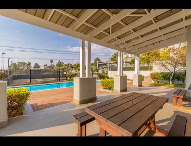 2 BEDROOM APARTMENT FOR SALE IN PAULSHOF